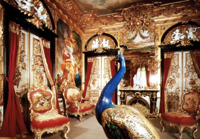 Бавария дворец Линдерхоф интерьер