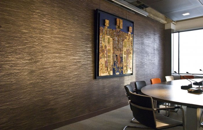 Декоративная штукатурка короед в интерьере