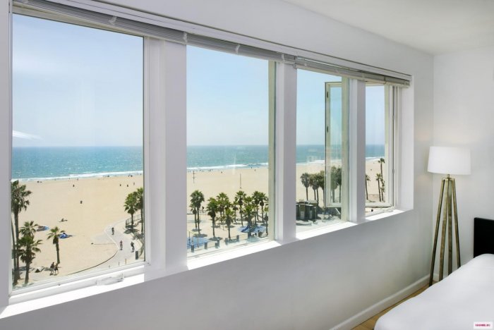 Лос Анджелес вид из окна