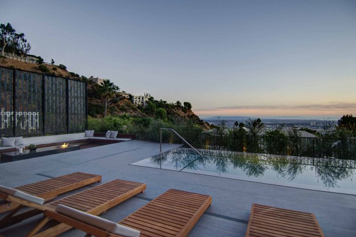 Лос Анджелес вилла с видом на город