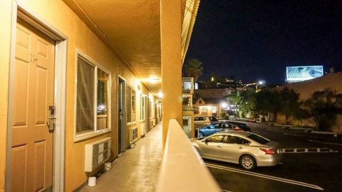 Лос Анджелес вид из окна отеля