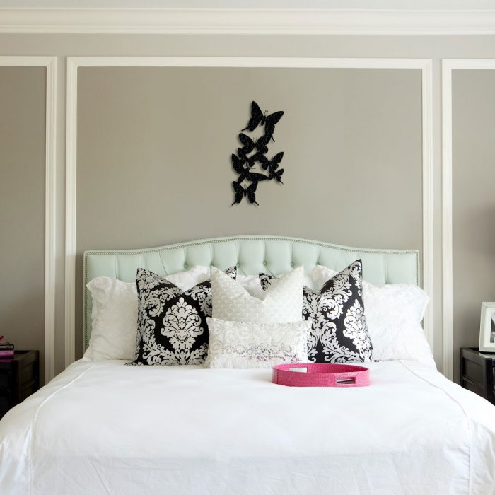 Декор стены в спальне над кроватью