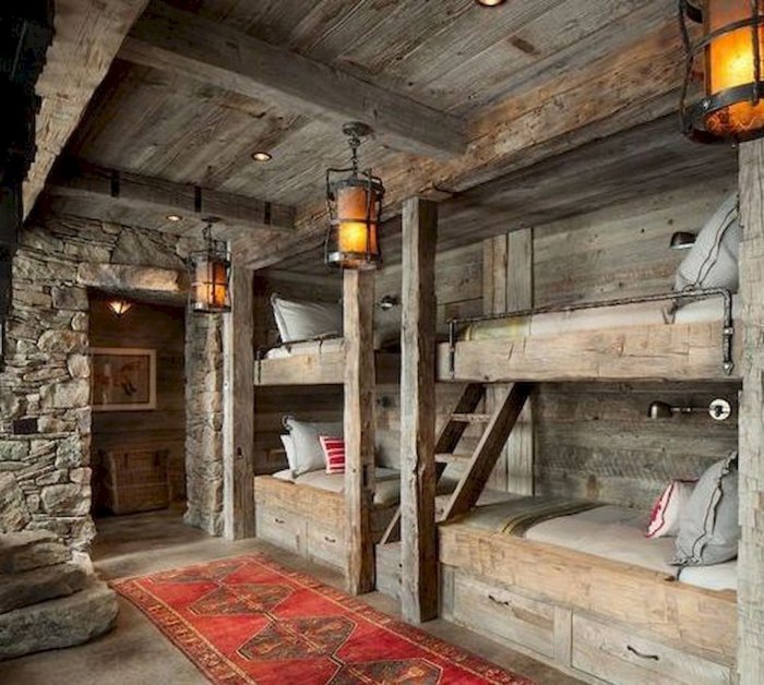 Интерьер охотничьей избушки
