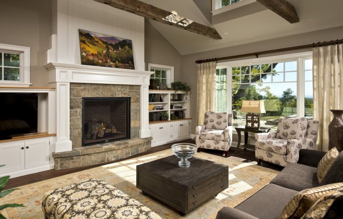 Интерьеры гостинных с камином