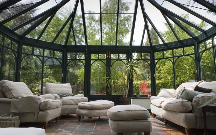 Оранжерея на террасе