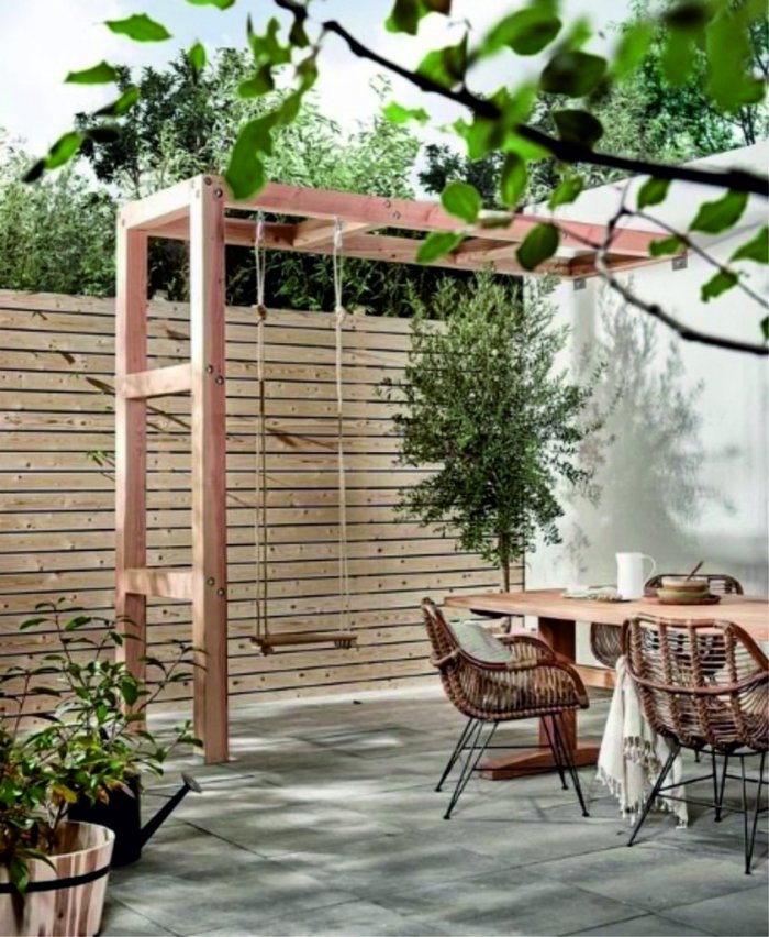 Пергола современная с качелями