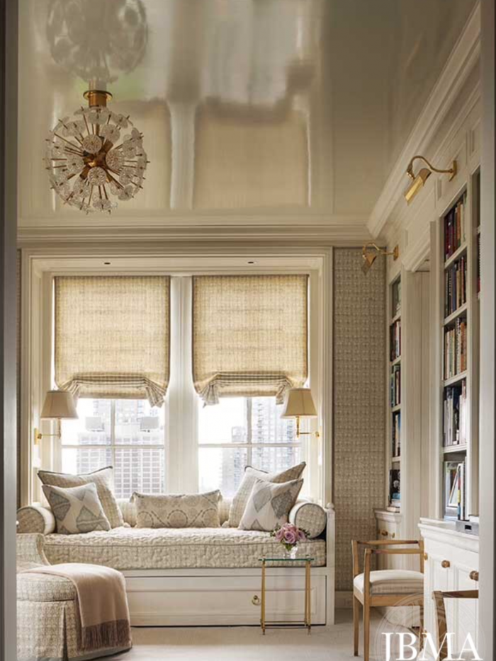 Окно в интерьере Прованс