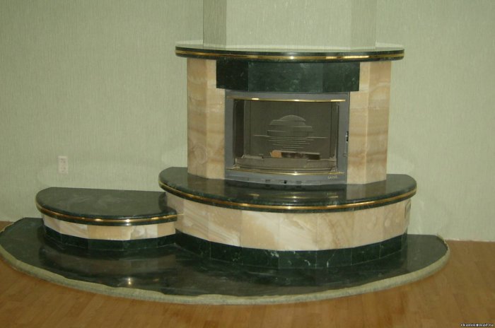 Подиум под камин угловой