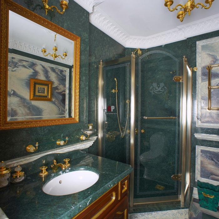 Ванна в классическом стиле малахит