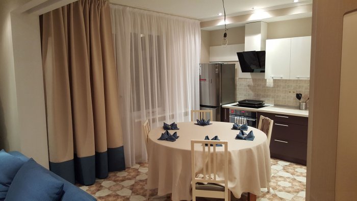 Шторы в квартире студии