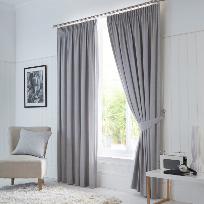 Шторы блэкаут фуксия