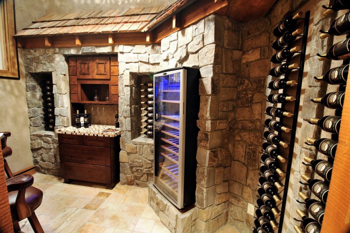 Отделка подвала