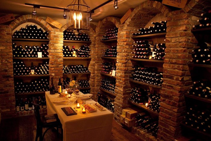 Отделка подвала