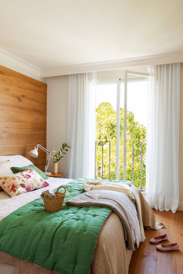 Красивая маленькая спальня