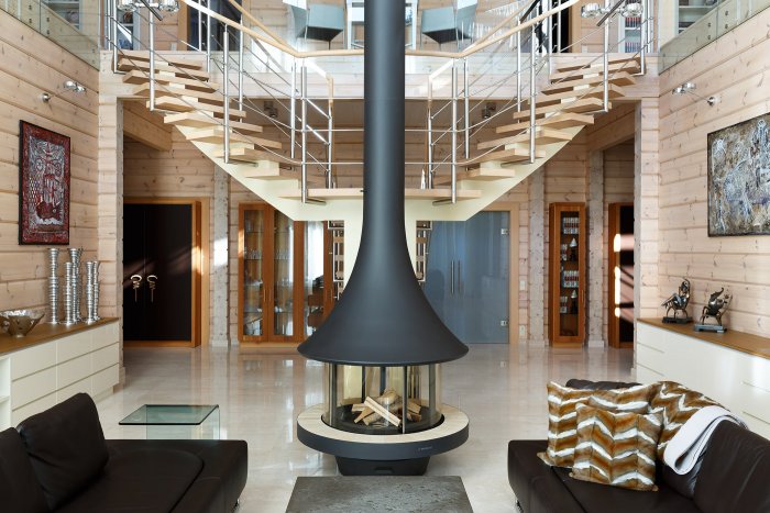 Гостиная с двойным светом