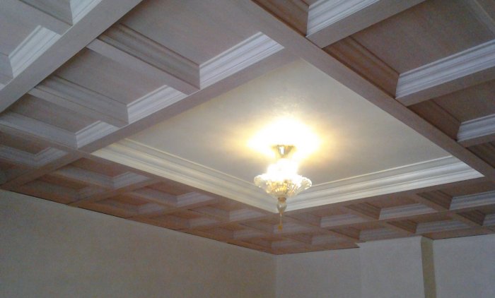 Кессонный потолок Ампир