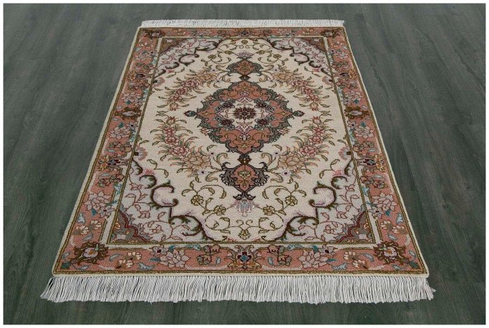 Иранские ковры Tabriz