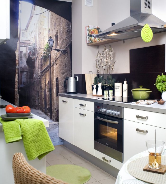 Фотообои для маленькой кухни