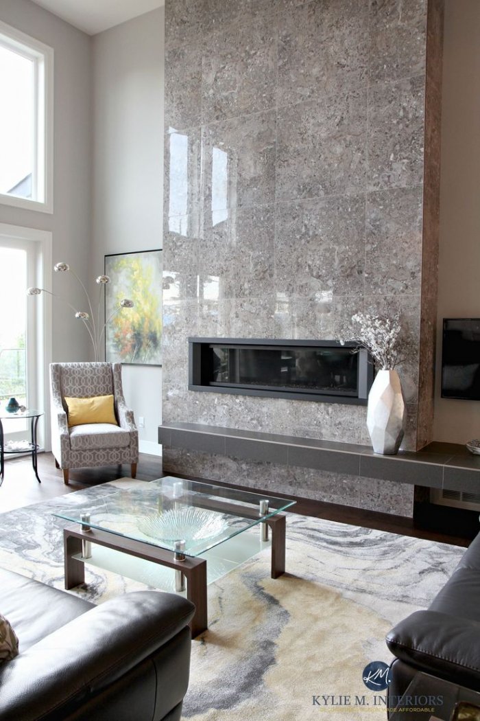 Отделка камина декоративной штукатуркой