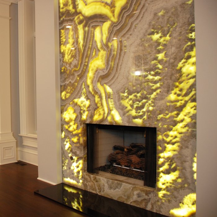 Венецианская штукатурка камина