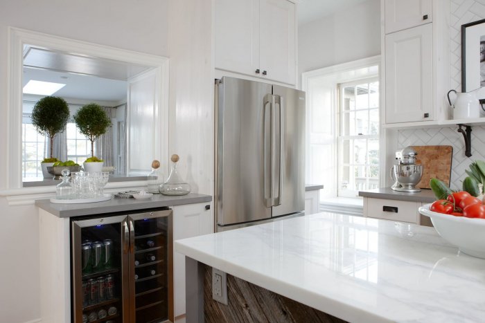 Кухня Сара Ричардсон посудомоечная машина