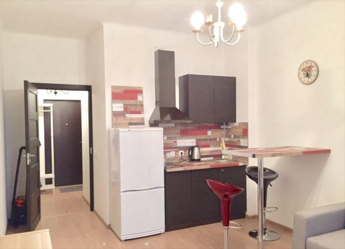 Кухня в студии Солнечный город