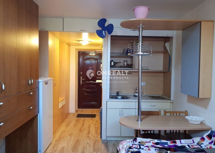 Квартира гостинка планировка