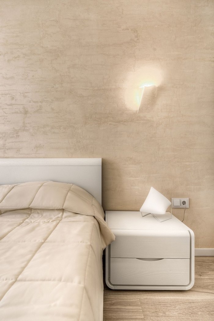 Декоративная штукатурка в спальне