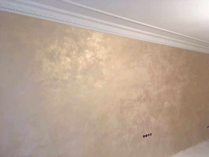 Декоративная штукатурка под мокрый шелк