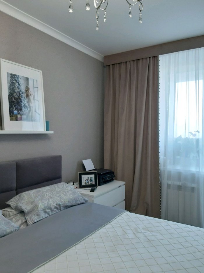 Шторы в светлую спальню