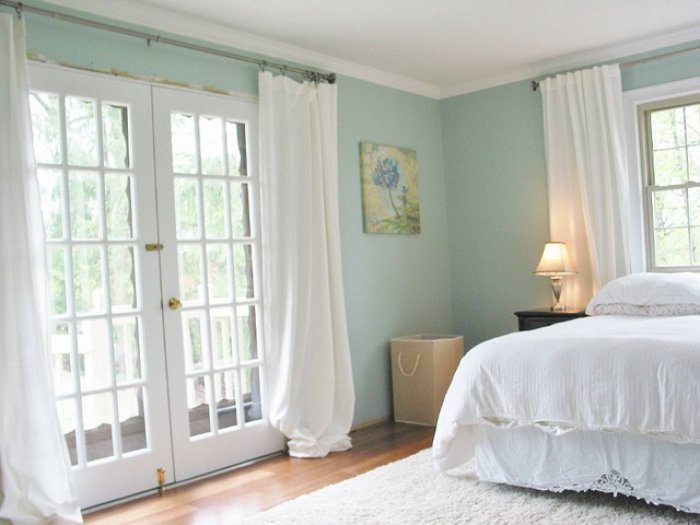 Шторы к белым стенам