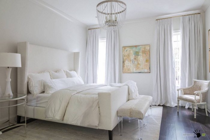 Шторы в белую комнату