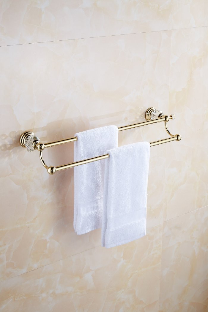 Ванная с держателем для полотенец