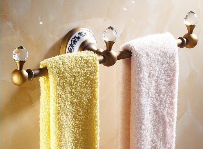 Полотенца в ванной комнате