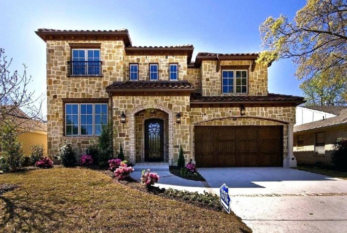 Фасады домов в итальянском стиле