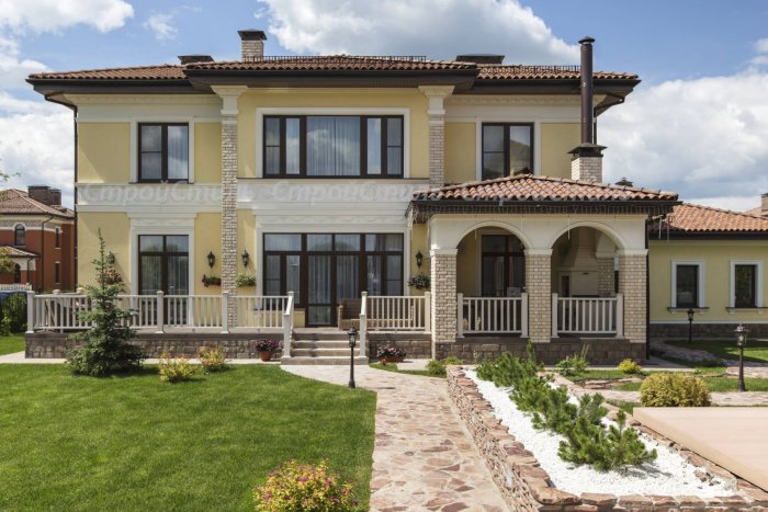 Красивые фасады домов