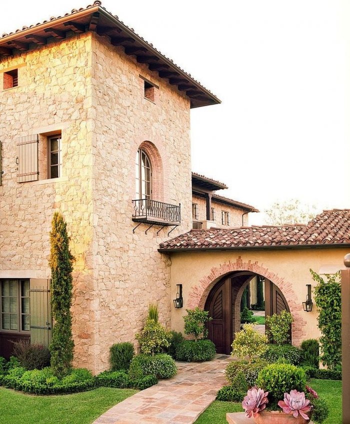 Дом в средиземноморском Тосканском стиле