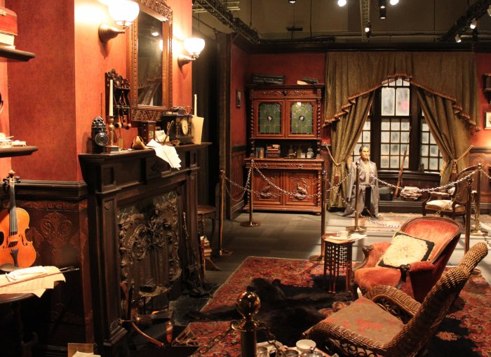 Baker Street 221b внутри