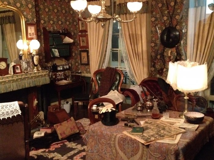 221в Бейкер стрит комната