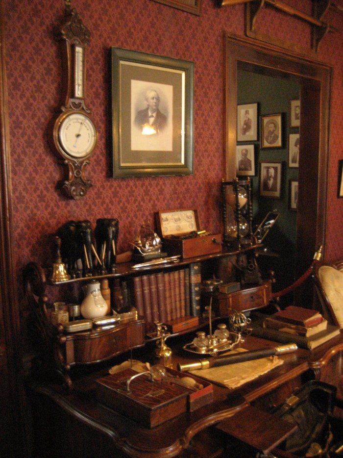 Комната в стиле Шерлока Холмса