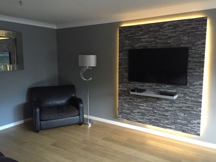 Фальш панель для телевизора на стену