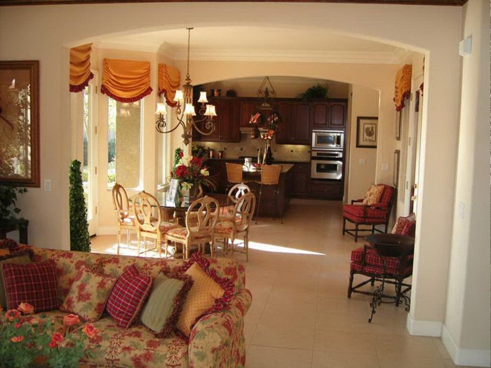 Интерьер американских домов в средиземноморском стиле