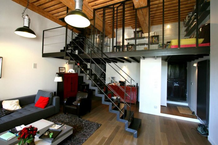 Антресольный этаж в стиле лофт 4м