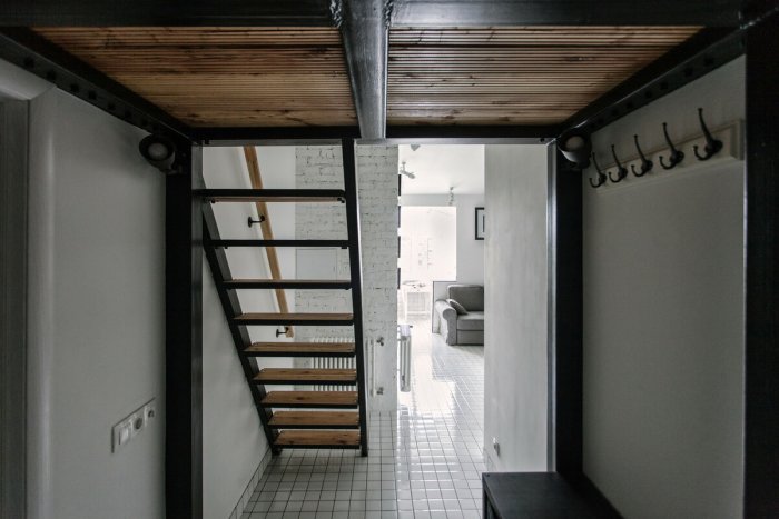 Антресольные этажи на металлокаркасе