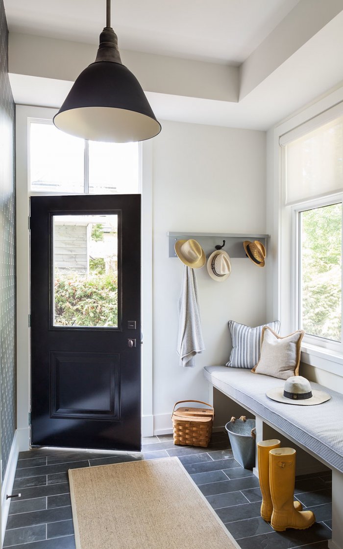 Холодная прихожая в частном доме