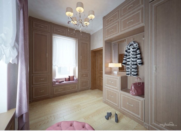 Прихожие в коридор возле окна