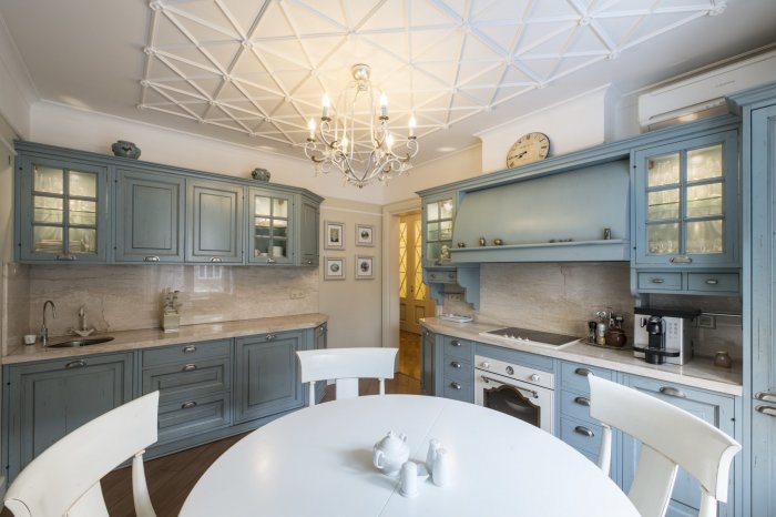 Кухня Кантри Прованс Неоклассика голубая