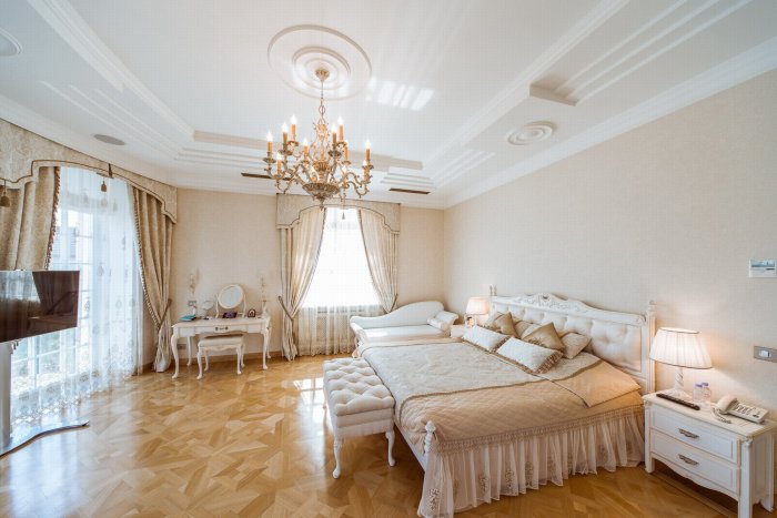 Натяжные потолки в стиле Прованс в спальню
