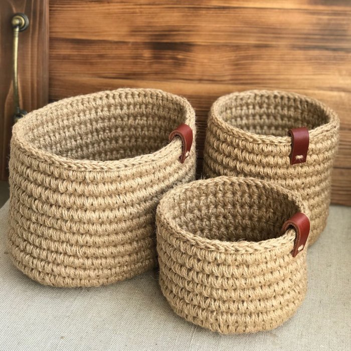 Плетеная корзина из джута