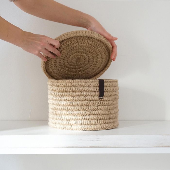 Джутовые корзины в интерьере